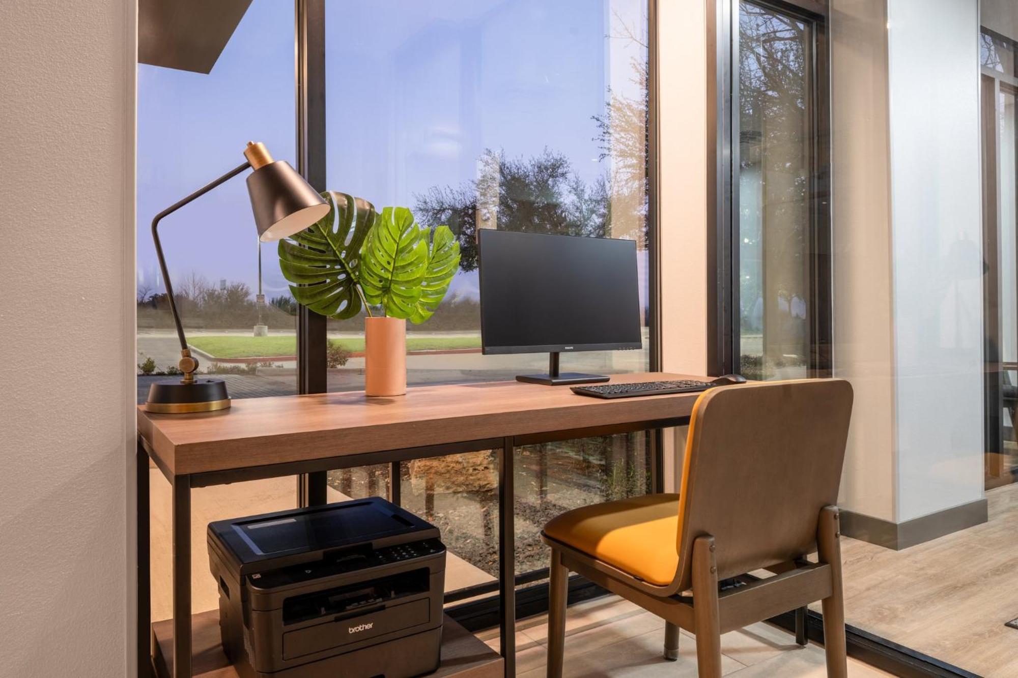 Atwell Suites Austin Airport By Ihg Eksteriør billede